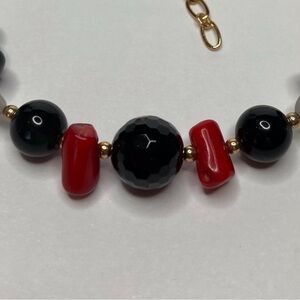 HAND CRAFTED Onyx, Coral, and Faceted Tourmaline Bracelet Gold 7.25” NWT